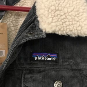 New Never Worn Patagonia M Corduroy Trucker Coat